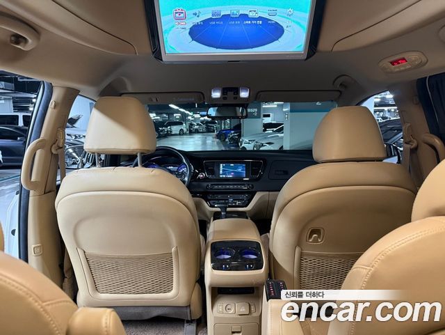 Kia Carnival Gasoline 9-Seater Hi-Limousine Noblesse Special 2020 — фото 21