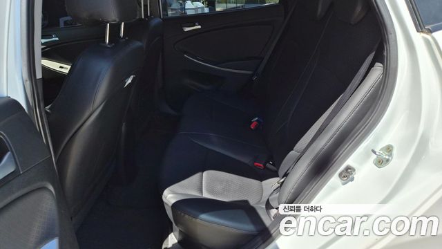 Hyundai Accent (New) 1.4 VVT Modern 2016 — фото 16