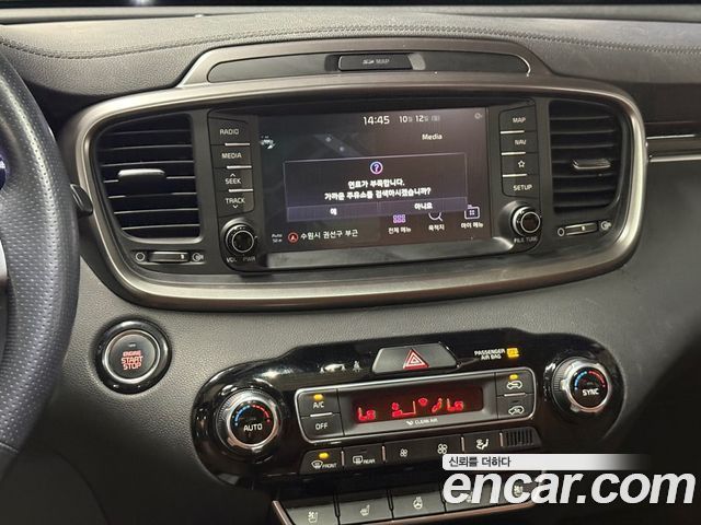 Kia Sorento Diesel 2.2 2WD Marster 2020 — фото 17
