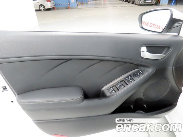 Kia K3 Diesel Trendy 2015 — фото 17