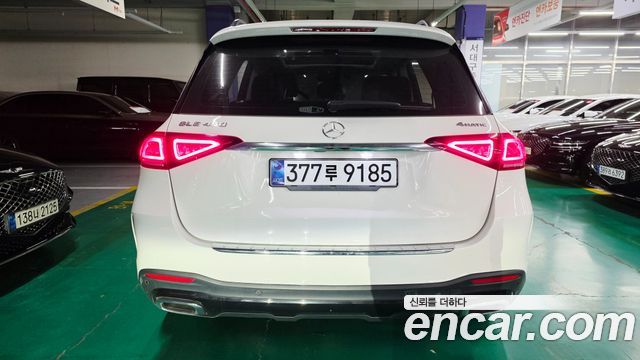 Mercedes-Benz GLE-Class (W167) GLE450 4MATIC 2022 — фото 4