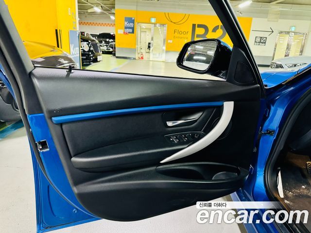 BMW 3 Series (F30) 320i M Sport 2018 — фото 17