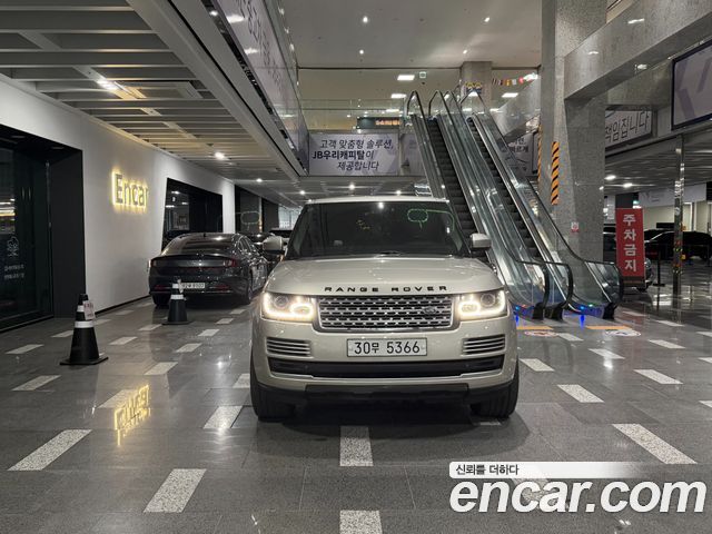 Land Rover Range Rover (IV) 5.0 SC Vogue SE 2013 — фото 2