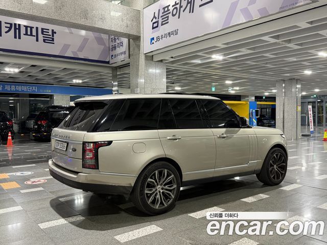 Land Rover Range Rover (IV) 5.0 SC Vogue SE 2013 — фото 4