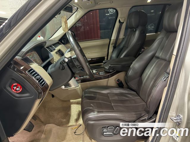 Land Rover Range Rover (IV) 5.0 SC Vogue SE 2013 — фото 10