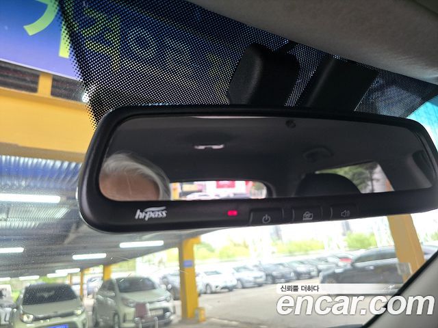 KG Mobility (SsangYong) Very New Tivoli Gasoline 1.5 2WD V3 2022 — фото 10
