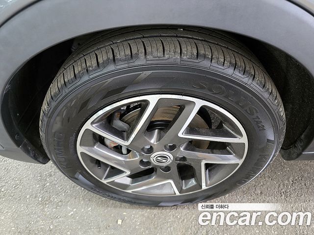 KG Mobility (SsangYong) Very New Tivoli Gasoline 1.5 2WD V3 2022 — фото 23