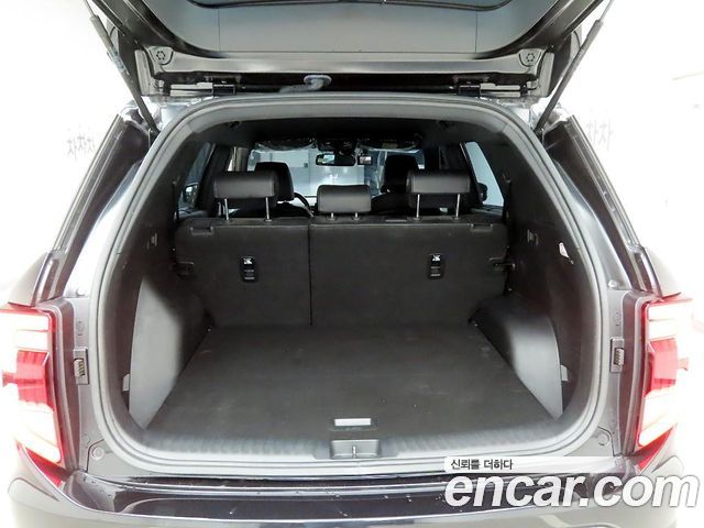 KG Mobility (SsangYong) Torres Gasoline 1.5 2WD T7 2023 — фото 5