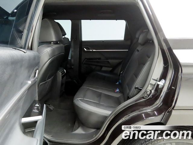 KG Mobility (SsangYong) Torres Gasoline 1.5 2WD T7 2023 — фото 18