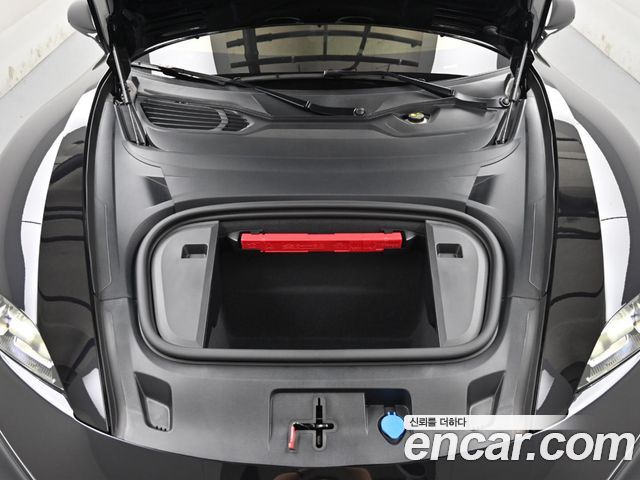 Porsche Taycan Turbo Cross Turismo 2025 — фото 6