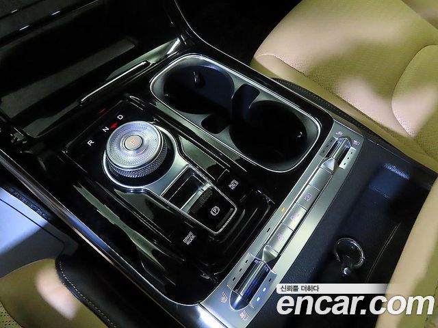 Kia Carnival (IV) Gasoline 9-Seater Signature 2023 — фото 16