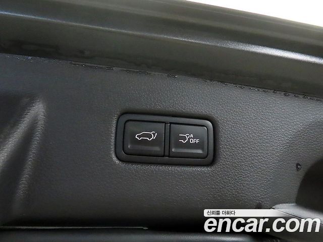 Kia Carnival (IV) Gasoline 9-Seater Signature 2023 — фото 19