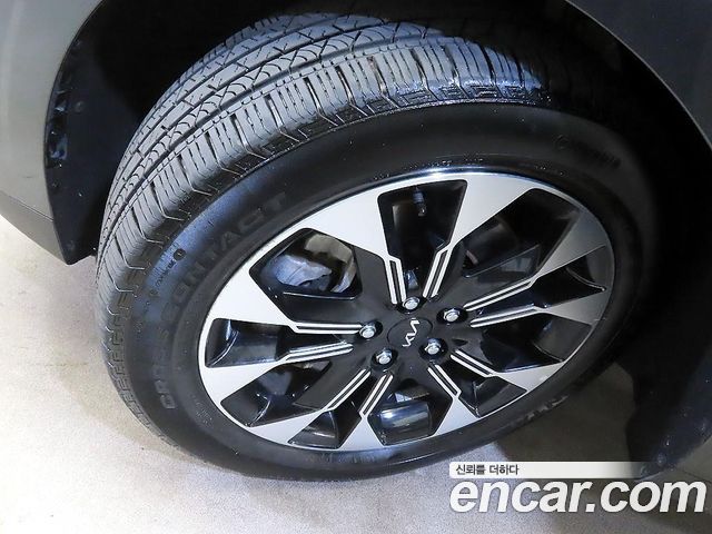 Kia Carnival (IV) Gasoline 9-Seater Signature 2023 — фото 24