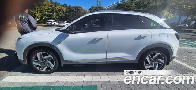 Hyundai Nexo Premium 2020 — фото 2