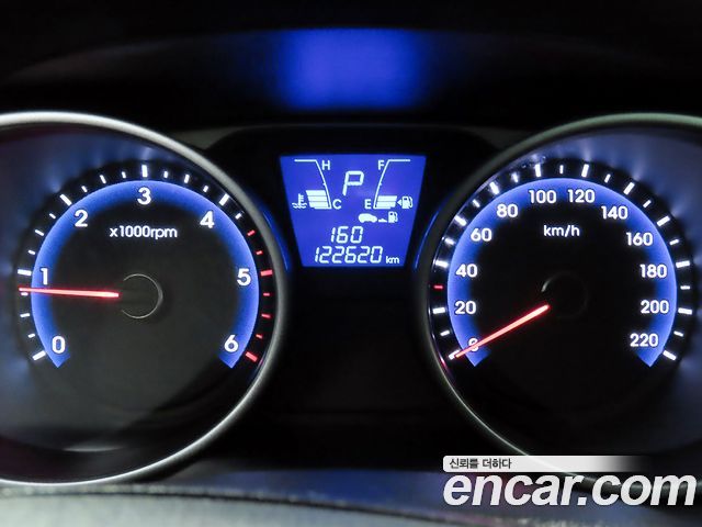 Hyundai Tucson ix Diesel(e-VGT) 2WD Smart special 2015 — фото 8
