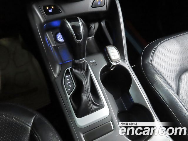 Hyundai Tucson ix Diesel(e-VGT) 2WD Smart special 2015 — фото 9