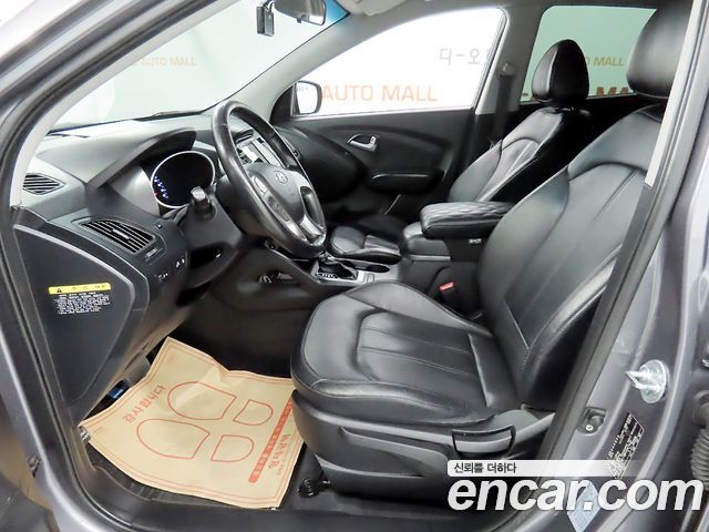 Hyundai Tucson ix Diesel(e-VGT) 2WD Smart special 2015 — фото 10