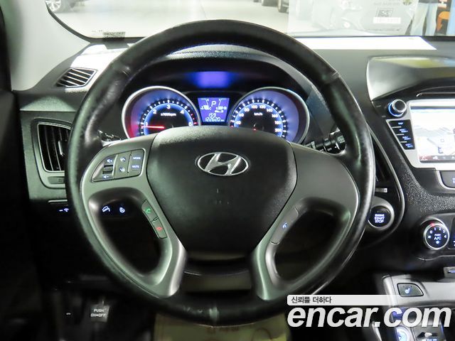 Hyundai Tucson ix Diesel(e-VGT) 2WD Smart special 2015 — фото 20
