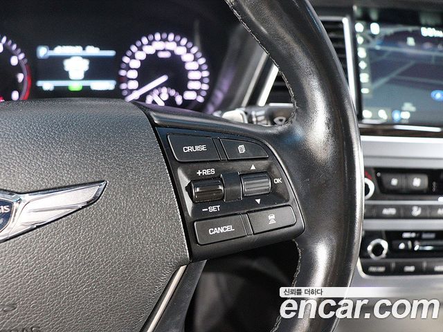 Genesis G80 3.3 GDI Premium Luxury 2018 — фото 8