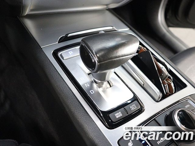 Genesis G80 3.3 GDI Premium Luxury 2018 — фото 15