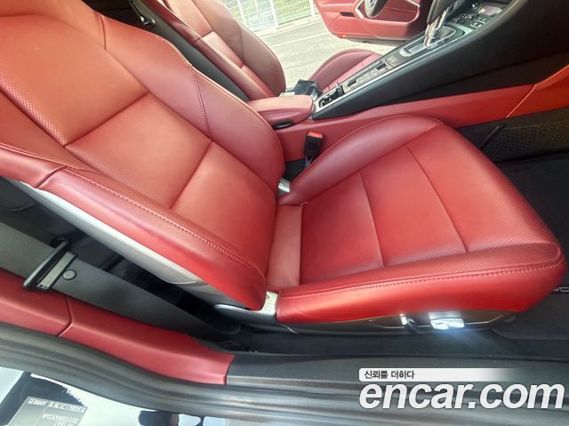 Porsche 911 CARRERA 4 CABRIOLET 991 2017 — фото 13
