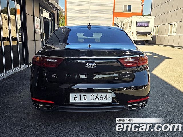 Kia K7 2.2 Diesel Prestige 2016 — фото 4