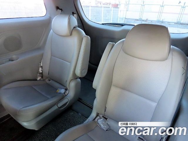 Kia Carnival 9-Seater Luxury 2019 — фото 7