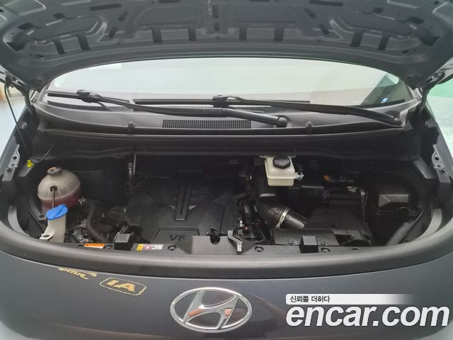 Hyundai Staria L3.5 Cargo 3-Seater Modern 2023 — фото 24