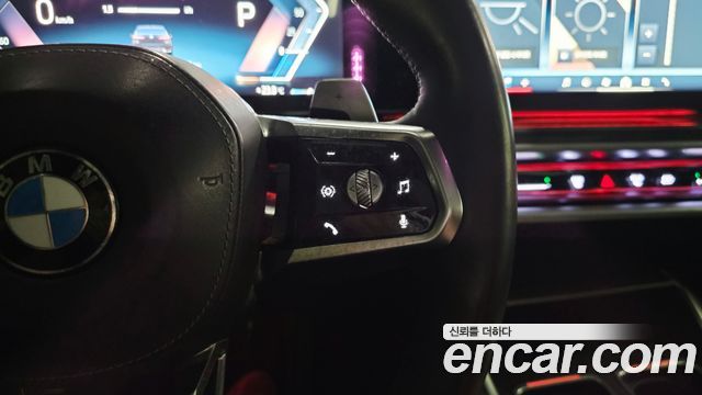 BMW 7 Series (G70) 740i sDrive M Sport 2023 — фото 23
