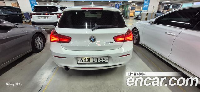 BMW 1 Series (F20) 118d Sport 5Door 2016 — фото 4