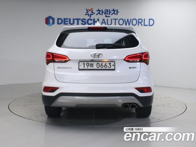 Hyundai Santa Fe The Prime Diesel 2.0 2WD Modern 2016 — фото 3