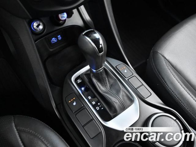 Hyundai Santa Fe The Prime Diesel 2.0 2WD Modern 2016 — фото 8