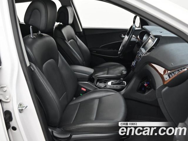 Hyundai Santa Fe The Prime Diesel 2.0 2WD Modern 2016 — фото 9