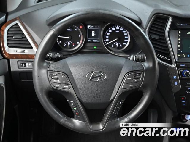 Hyundai Santa Fe The Prime Diesel 2.0 2WD Modern 2016 — фото 16