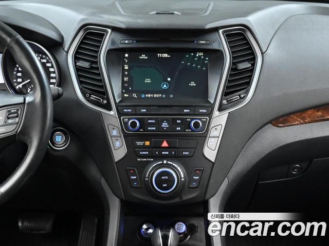 Hyundai Santa Fe The Prime Diesel 2.0 2WD Modern 2016 — фото 17