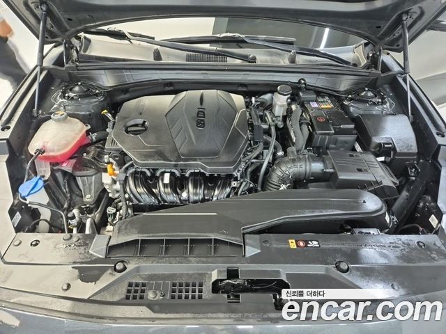 Kia K8 2.5 Gasoline 2WD Noblesse 2023 — фото 5