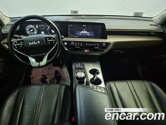 Kia K8 2.5 Gasoline 2WD Noblesse 2023 — фото 7