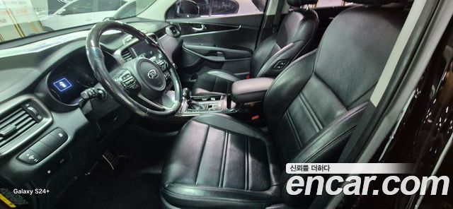 Kia Sorento Diesel 2.0 2WD Noblesse 2017 — фото 7