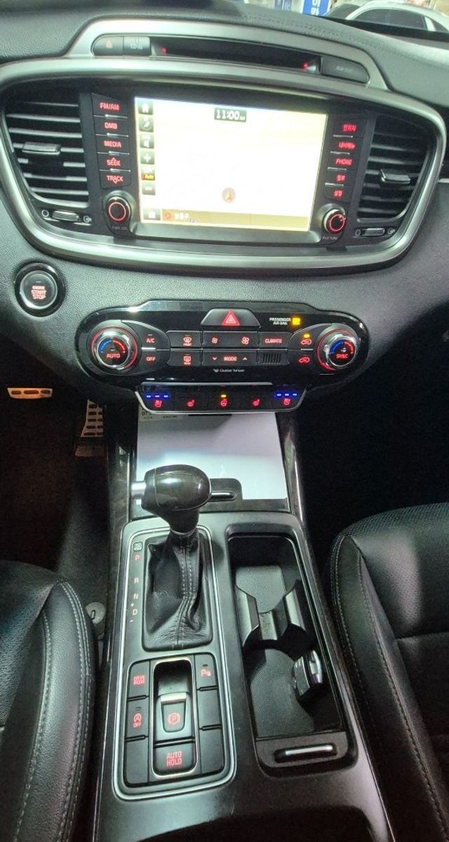 Kia Sorento Diesel 2.0 2WD Noblesse 2017 — фото 16