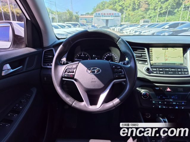 Hyundai Tucson Diesel 2.0 2WD Modern 2017 — фото 7
