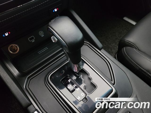 KG Mobility (SsangYong) Rexton Sports Khan Diesel 2.2 4WD Prestige 2021 — фото 9