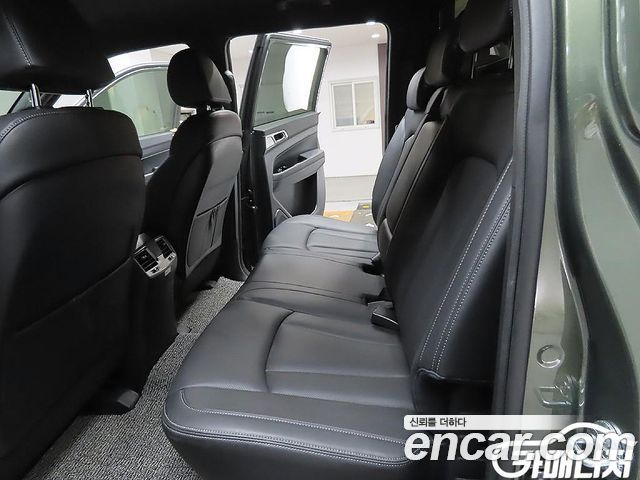 KG Mobility (SsangYong) Rexton Sports Khan Diesel 2.2 4WD Culman Prestige 2024 — фото 15