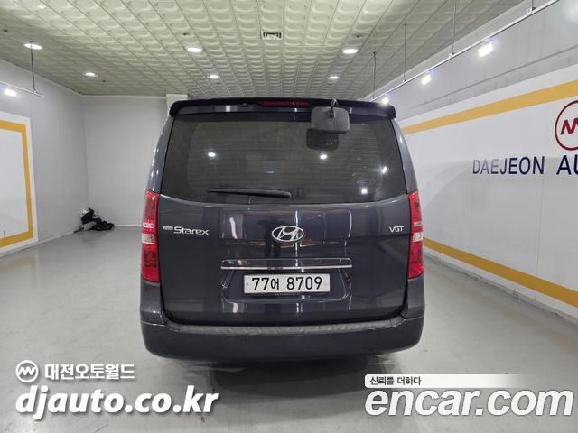 Hyundai Grand Starex 12-Seater Wagon CVX Luxury 2014 — фото 4