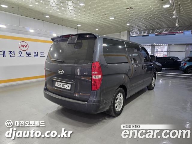 Hyundai Grand Starex 12-Seater Wagon CVX Luxury 2014 — фото 5