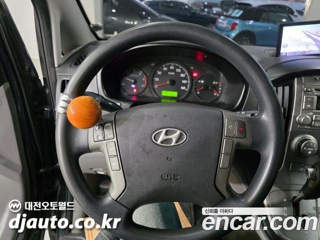 Hyundai Grand Starex 12-Seater Wagon CVX Luxury 2014 — фото 16