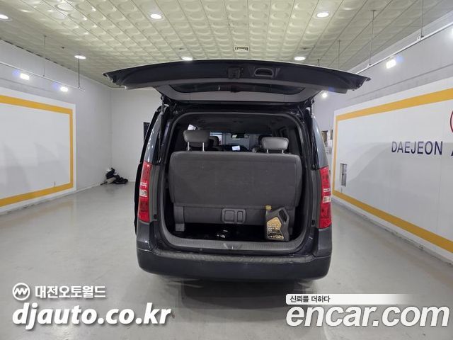 Hyundai Grand Starex 12-Seater Wagon CVX Luxury 2014 — фото 22