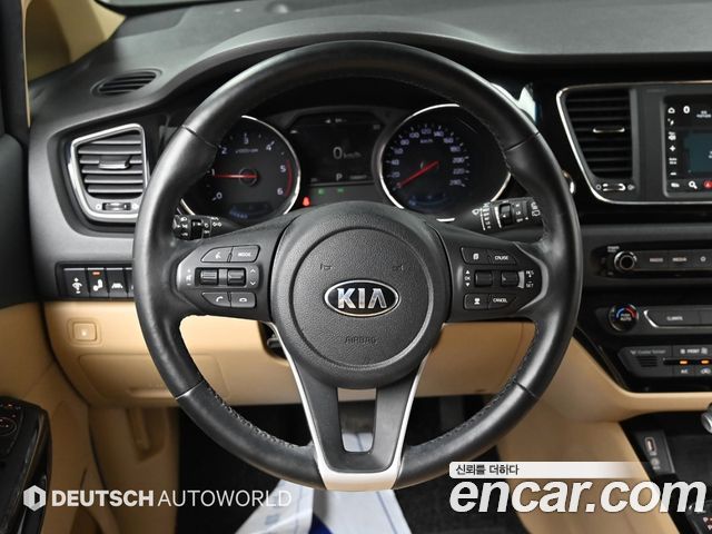 Kia Carnival 9-Seater Noblesse Special 2019 — фото 16