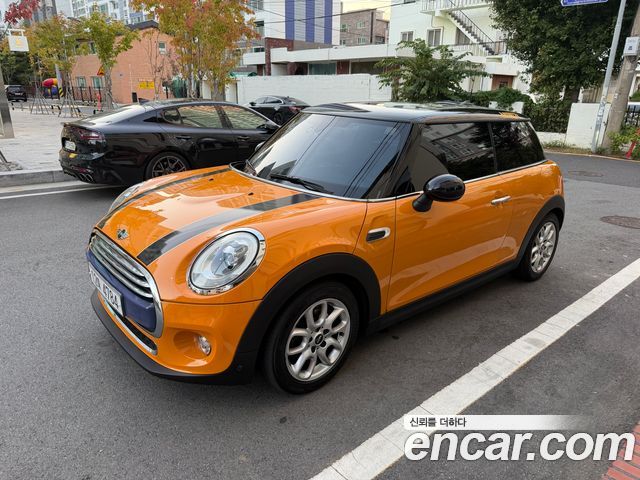 MINI Cooper D Standard 3rd