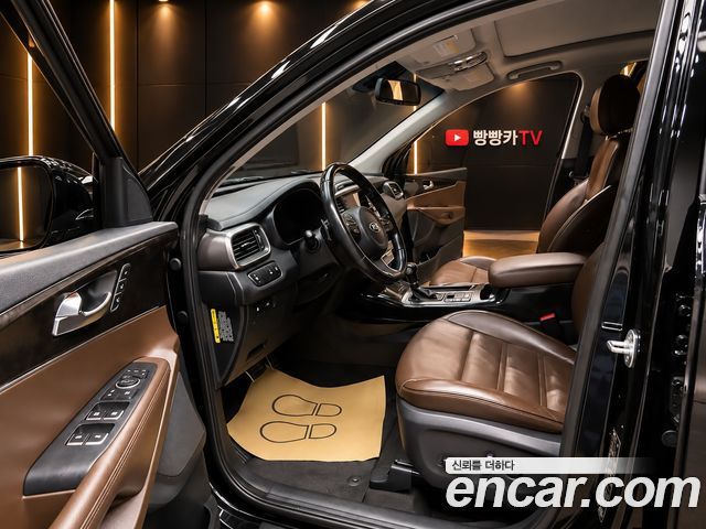 Kia Sorento Diesel 2.0 2WD Noblesse Special 2017 — фото 10