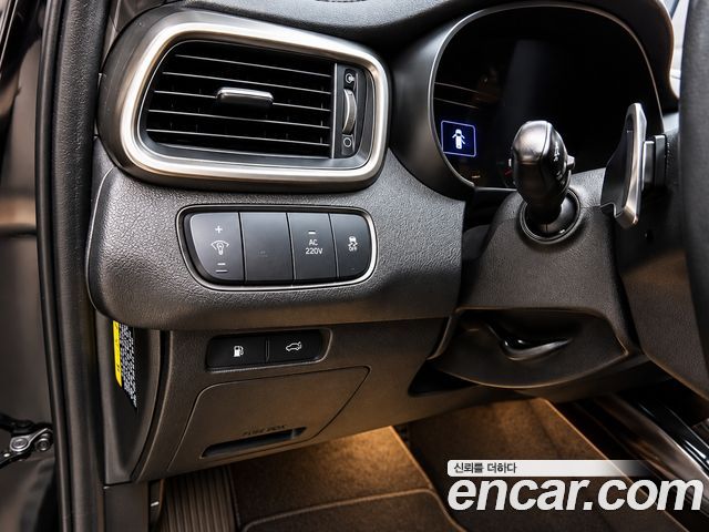 Kia Sorento Diesel 2.0 2WD Noblesse Special 2017 — фото 18